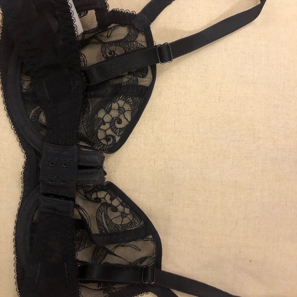 30 D Fantasie Black Floral Lace Bra - Picture 2 of 3